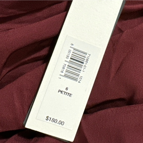 NWT! Banana Republic Red Cherry Jam Crepe Twist-Shoulder Dress 🌎 - Picture 7 of 13